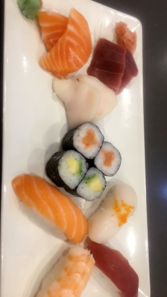 Plat Sashimi Sushi